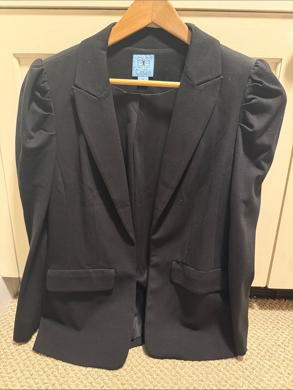 CeCe Black Puff-Sleeve Tailored Blazer